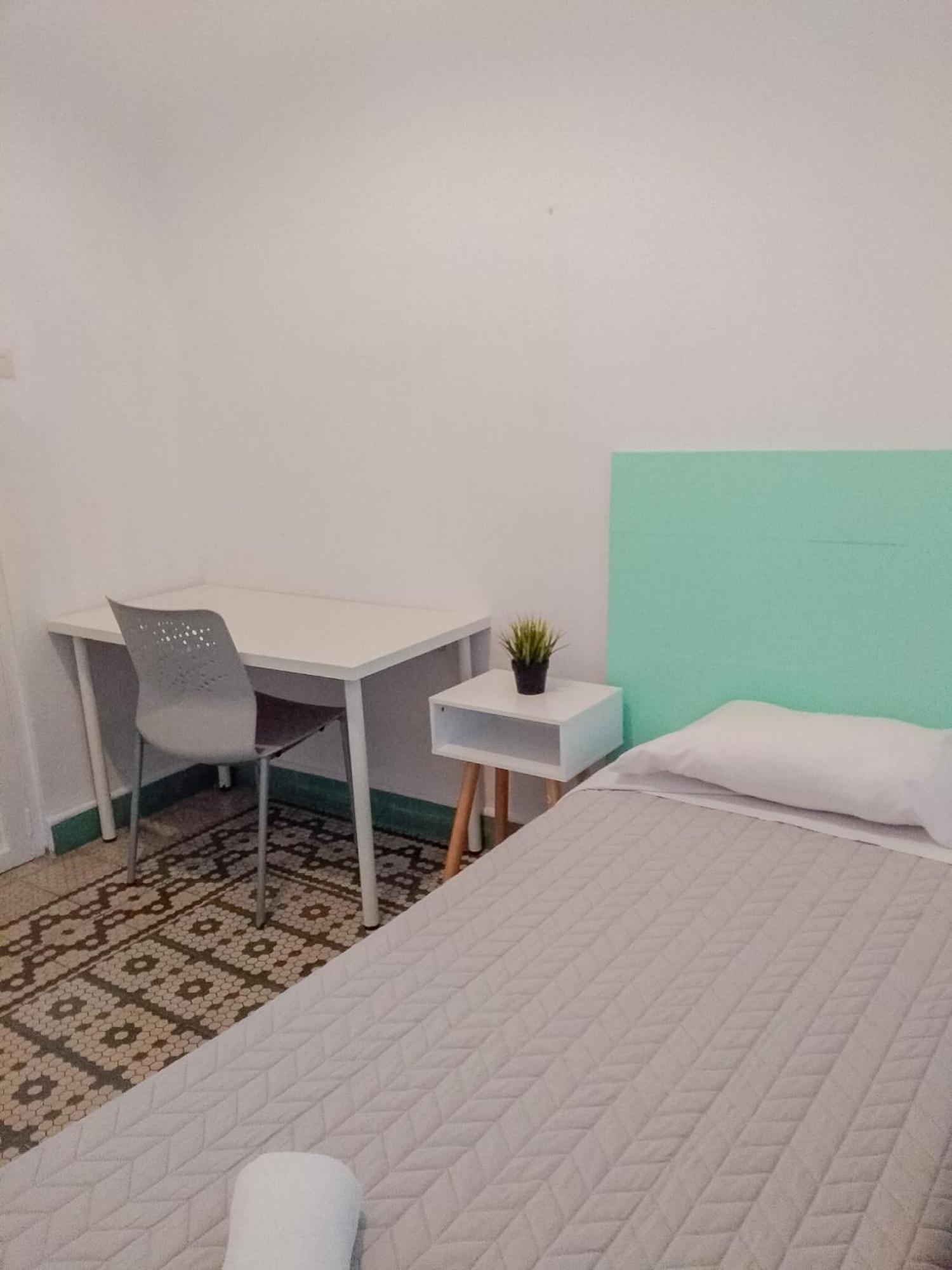 Bbtk Bed And Bike Ξενοδοχείο Μάλαγα Εξωτερικό φωτογραφία